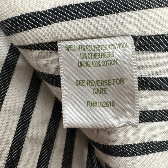 GARNET HILL Women Wool Pea Coat Jacket Sz 6 Buffalo Check Plaid Toggle Close - Picture 7 of 12